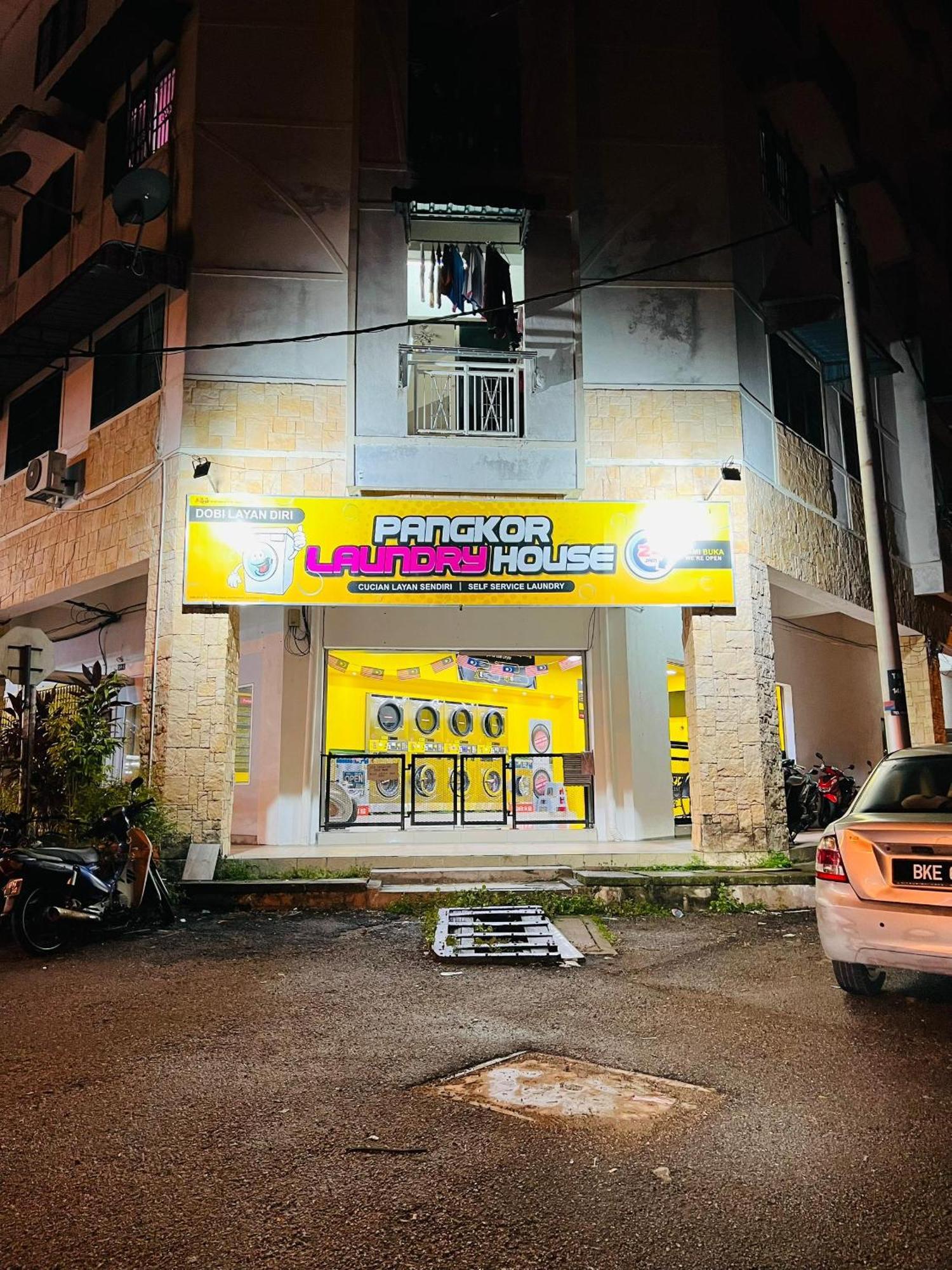 Shoplot Hostel Pangkor Kampong Pasir Bogak Екстер'єр фото
