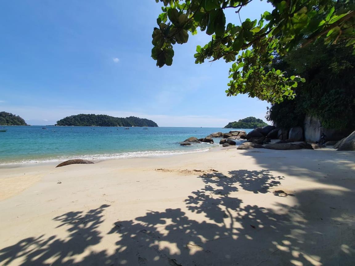 Shoplot Hostel Pangkor Kampong Pasir Bogak Екстер'єр фото